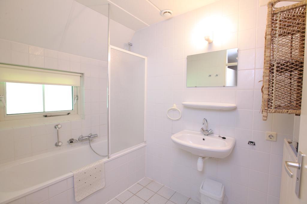 Natuurpark De Witte Bergen Hotel Rouveen Room photo